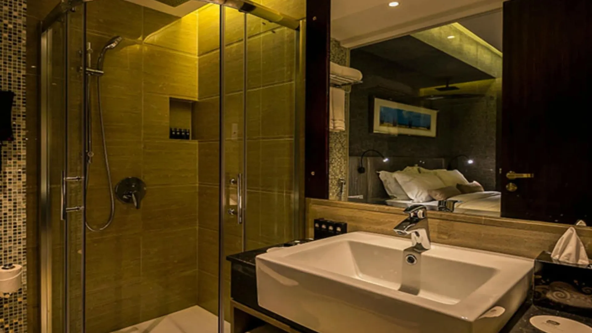Hotel Best Western Plus Maple Leaf Dhaka